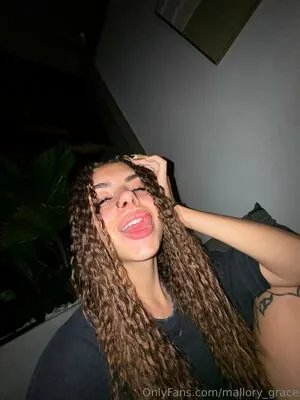 Mallory Grace OnlyFans Leaked Free Thumbnail Picture - #SIbtyNF19d