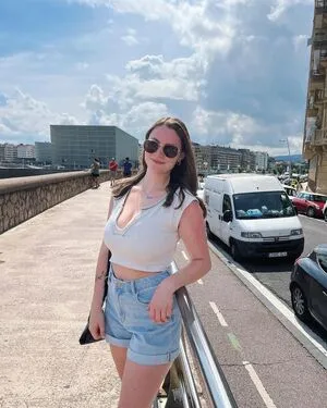 Mallory M OnlyFans Leaked Free Thumbnail Picture - #7WChko8VIt