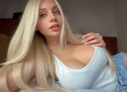 Malou Clark OnlyFans Leaked Free Thumbnail Picture - #0u4i79uF05