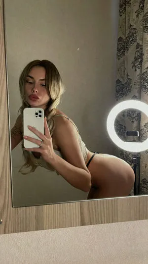 Maltihoneyy OnlyFans Leaked Free Thumbnail Picture - #CbRyVpNuaW
