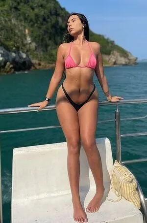 Malu Gomesc OnlyFans Leaked Free Thumbnail Picture - #4om71eT6Ph