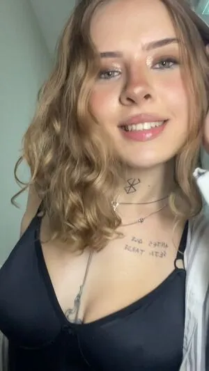 Malu Paris OnlyFans Leaked Free Thumbnail Picture - #OtvD6XMqO5