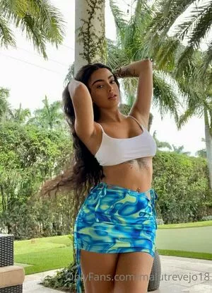 Malu Trevejo OnlyFans Leaked Free Thumbnail Picture - #2WjeIpruKc