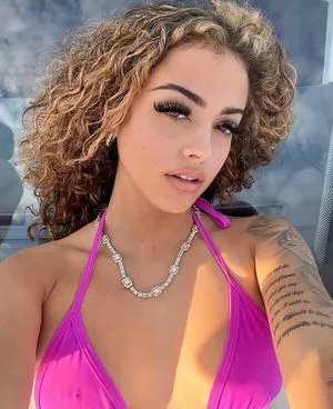 Malu Trevejo OnlyFans Leaked Free Thumbnail Picture - #5ziT5NXAsf