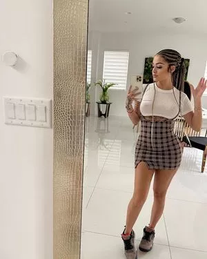 Malu Trevejo OnlyFans Leaked Free Thumbnail Picture - #LoEGyH30nT