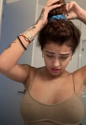 Malu Trevejo OnlyFans Leaked Free Thumbnail Picture - #OQm8XFXBzA