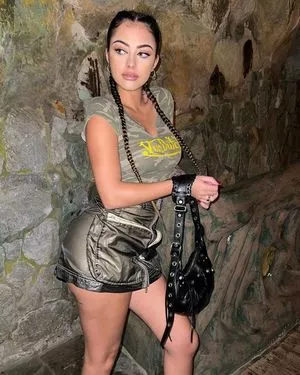 Malu Trevejo OnlyFans Leaked Free Thumbnail Picture - #u2ObT9jwpP