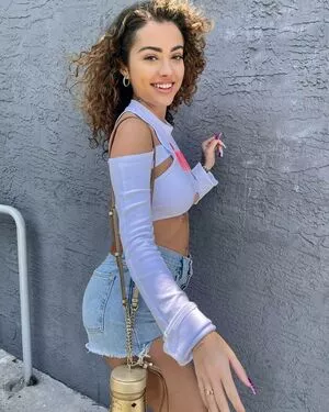 Malu Trevejo OnlyFans Leaked Free Thumbnail Picture - #udvDW7Ox78