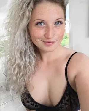 Malue Mathilde OnlyFans Leaked Free Thumbnail Picture - #THnhc4QyVc