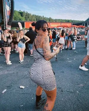 Malvareezz OnlyFans Leaked Free Thumbnail Picture - #DauzGAyYHH