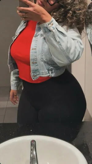 Mama E OnlyFans Leaked Free Thumbnail Picture - #BS1wMe13VT