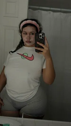 Mama E OnlyFans Leaked Free Thumbnail Picture - #Dz4NanQR8E