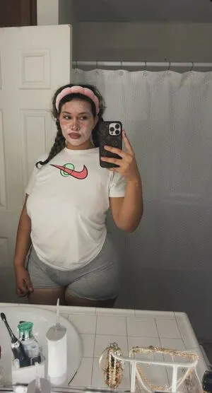 Mama E OnlyFans Leaked Free Thumbnail Picture - #h5CkNMQpJE