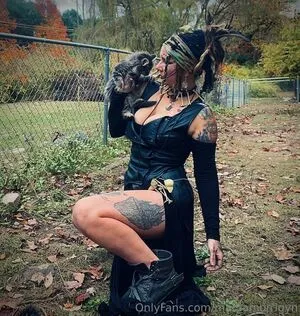 Mama Morrigyn OnlyFans Leaked Free Thumbnail Picture - #WNAAUeaH92