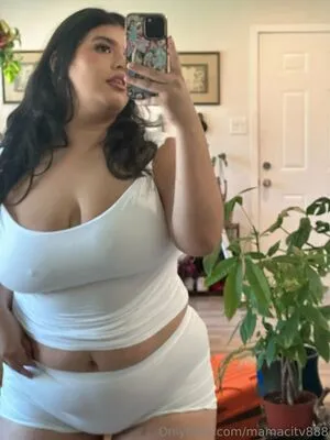 Mamacitv888 OnlyFans Leaked Free Thumbnail Picture - #3iG6VoyaJo