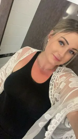 Mamamilkmaiden OnlyFans Leaked Free Thumbnail Picture - #qahHZkupxn