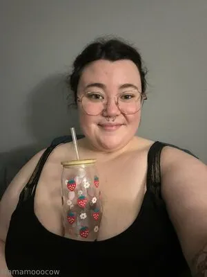 Mamamooocow OnlyFans Leaked Free Thumbnail Picture - #WafrM1q2IZ