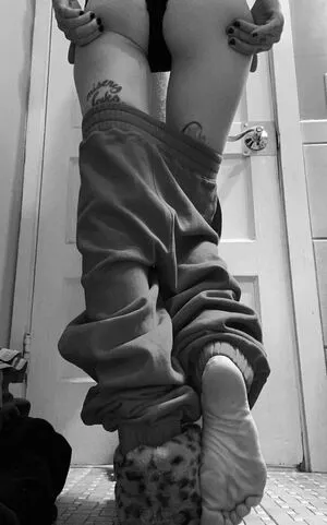 Mamas Feet Xo OnlyFans Leaked Free Thumbnail Picture - #B57rZoQZL9