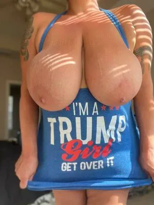 Mamas Melons OnlyFans Leaked Free Thumbnail Picture - #AHU8UE8BMK