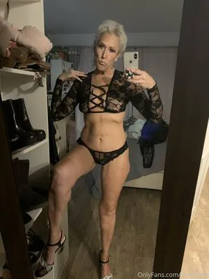 Mamasuzie OnlyFans Leaked Free Thumbnail Picture - #zfFQBGOrg8
