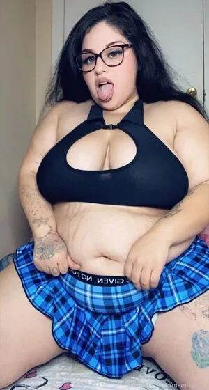 Mami Sexi98 OnlyFans Leaked Free Thumbnail Picture - #oAR448FTM9