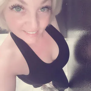 Maminano Free OnlyFans Leaked Free Thumbnail Picture - #ofZNK60AsE