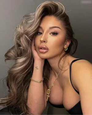 Mammmichulaaa OnlyFans Leaked Free Thumbnail Picture - #qaJUSWaWZ2