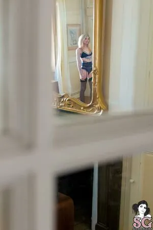 Mandeelou OnlyFans Leaked Free Thumbnail Picture - #X9l76xwi9i