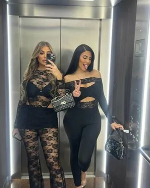 Mandi Vakili OnlyFans Leaked Free Thumbnail Picture - #7dknxi2pcm