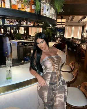 Mandi Vakili OnlyFans Leaked Free Thumbnail Picture - #NhMo7tofp4