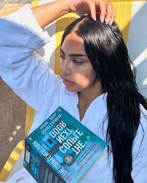 Mandi Vakili OnlyFans Leaked Free Thumbnail Picture - #hOL06CSkXF
