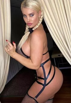 Mandity Izabella OnlyFans Leaked Free Thumbnail Picture - #IQnT1rkmOT