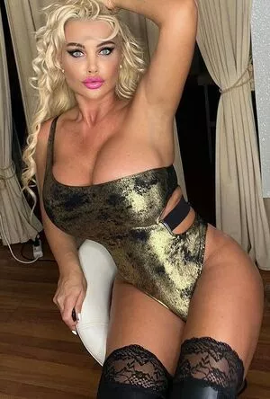 Mandity Izabella OnlyFans Leaked Free Thumbnail Picture - #RohSptYK9J