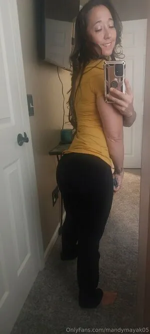 Mandymayak05 OnlyFans Leaked Free Thumbnail Picture - #Yiknyq1GGN