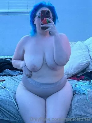 Manic Stoner OnlyFans Leaked Free Thumbnail Picture - #mskIAmlRyG