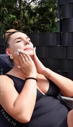 Manja Schfld OnlyFans Leaked Free Thumbnail Picture - #5SQ0jOgUvW