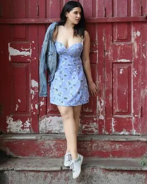Mannara Chopra OnlyFans Leaked Free Thumbnail Picture - #u1VGur2zRk