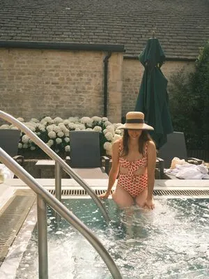 Manon Lagreve OnlyFans Leaked Free Thumbnail Picture - #a2cWsrns6h