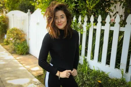 Manon Mathews OnlyFans Leaked Free Thumbnail Picture - #ymqNJIC66X