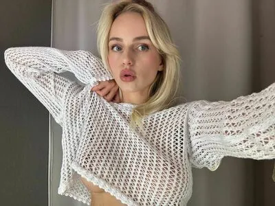 Manon Mayard OnlyFans Leaked Free Thumbnail Picture - #G8elTEr4BT
