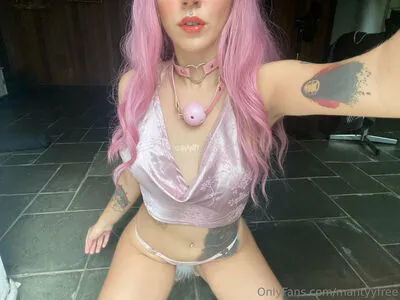 Mantyyfree OnlyFans Leaked Free Thumbnail Picture - #H6xdDyV8AW