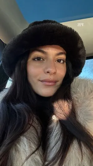 Manuela Alvarez Hernandez OnlyFans Leaked Free Thumbnail Picture - #Gvgzyc6dR5