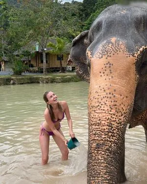 Manuela Apitzsch Maapi90 OnlyFans Leaked Free Thumbnail Picture - #rQEkgpb2OQ