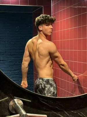 Manutwinkx OnlyFans Leaked Free Thumbnail Picture - #NyfcMr8OgW