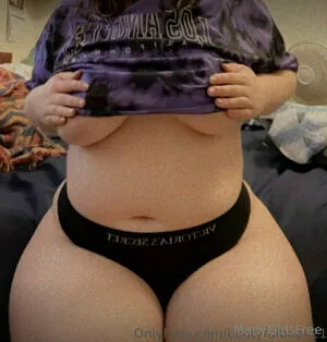 Manygirlsfree OnlyFans Leaked Free Thumbnail Picture - #iyGdr8D0ZY