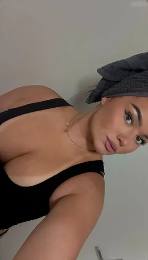 Mara Ambronn OnlyFans Leaked Free Thumbnail Picture - #YqwHmMWBns