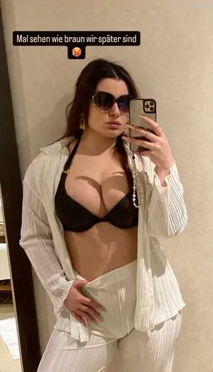 Mara Ambronn OnlyFans Leaked Free Thumbnail Picture - #pCgU5d9Hho