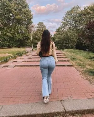 Mara Ambronn OnlyFans Leaked Free Thumbnail Picture - #q4iSAZ2Oe0