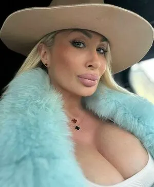 Mara Traversi OnlyFans Leaked Free Thumbnail Picture - #8E3XZ1hAQU