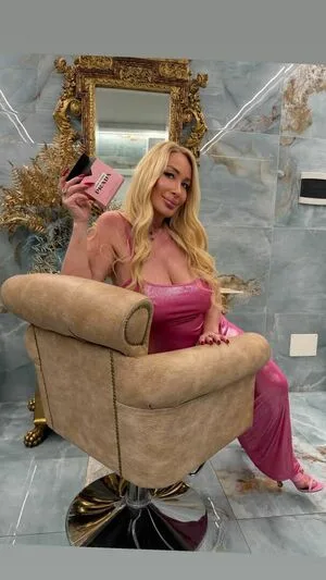 Mara Traversi OnlyFans Leaked Free Thumbnail Picture - #PBLbL4z9A0